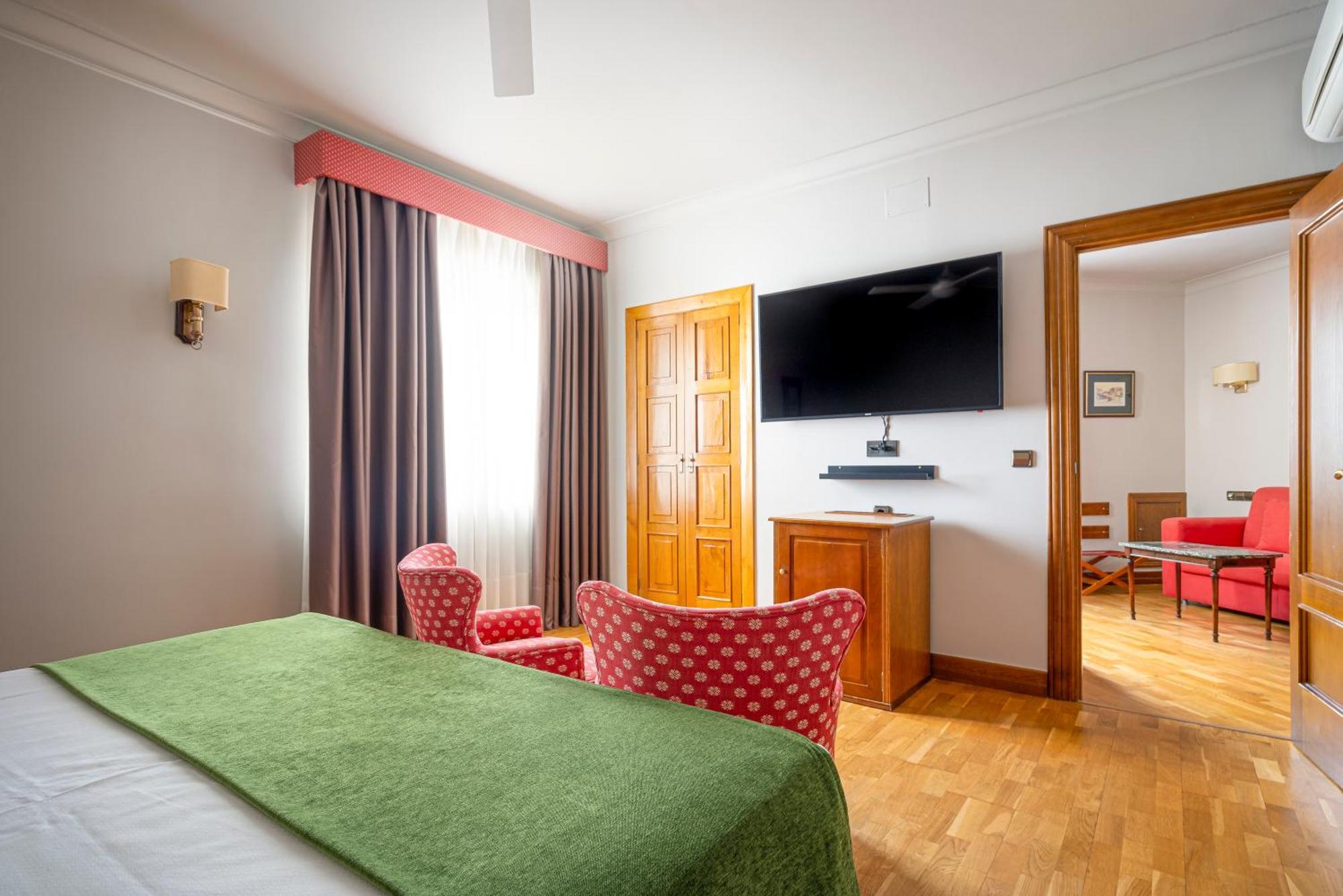 Hotel Hernan Cortes Gijón